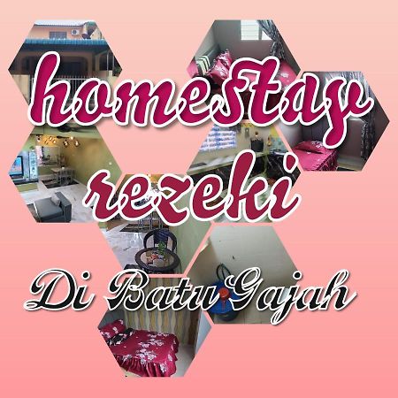 Homestay Rezeki Batu Gajah Zewnętrze zdjęcie